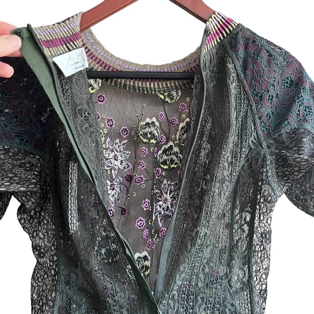 Byron Lars Beauty Mark Floral Lace Embroidered Blouse - Size 2 - Picture 10 of 14